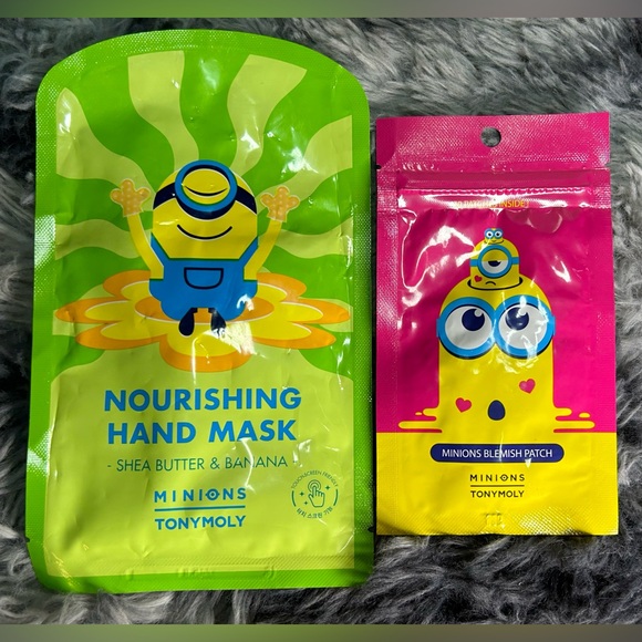 TONYMOLY
Minions Nourishing Hand Mask
& Blemish Patch - Picture 2 of 10